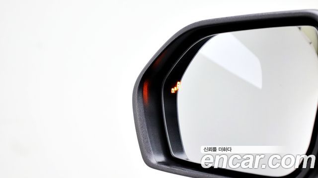 Ford Explorer (VI) 2.3 ST-Line 4WD 2025 — фото 6