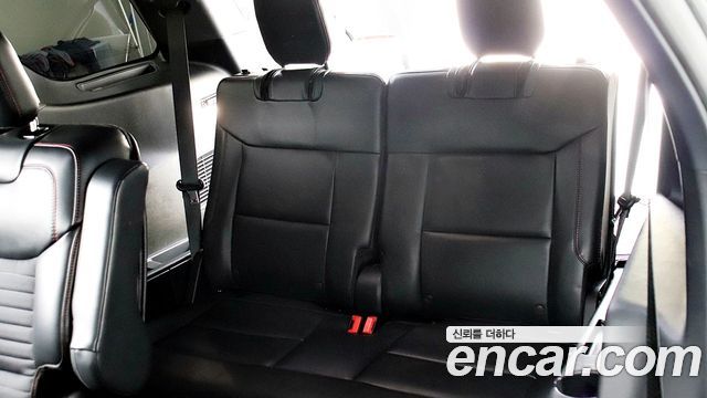 Ford Explorer (VI) 2.3 ST-Line 4WD 2025 — фото 20