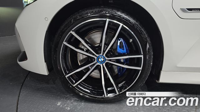 BMW 3 Series (G20) 330e M Sport 2023 — фото 5