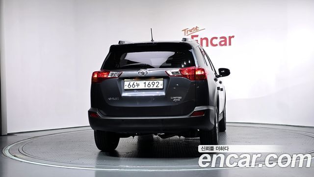 Toyota RAV4 2.5 4WD 4th 2013 — фото 4