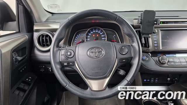 Toyota RAV4 2.5 4WD 4th 2013 — фото 13
