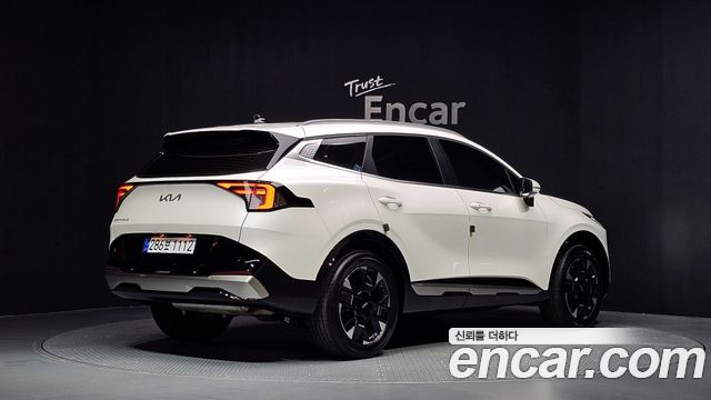 Kia Sportage (V) Gasoline 1.6 Turbo 2WD Noblesse 2025 — фото 2