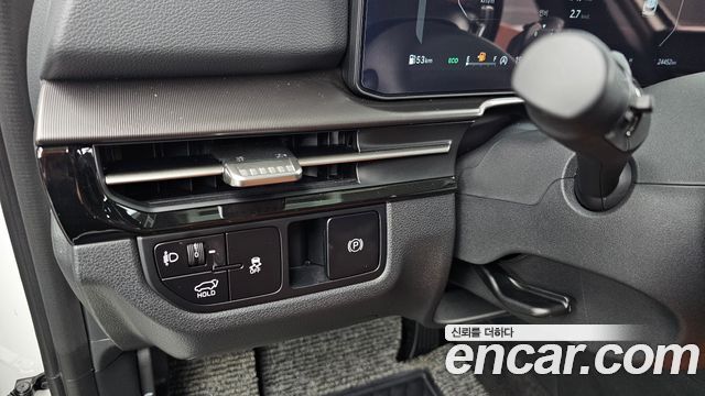 Kia Sportage (V) Gasoline 1.6 Turbo 2WD Noblesse 2025 — фото 29