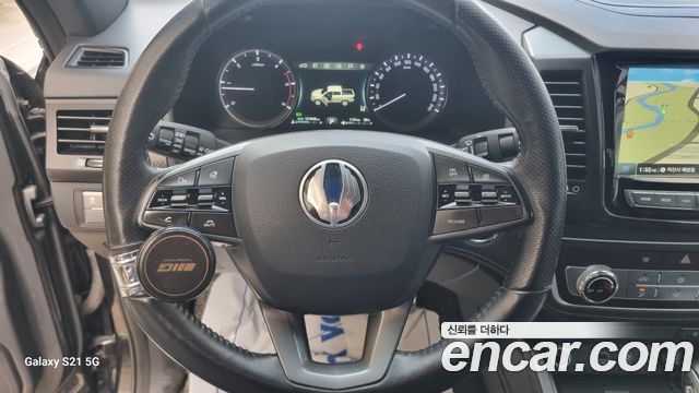 KG Mobility (SsangYong) Rexton Sports Khan Diesel 2.2 4WD Dynamic Edition (5-Link) 2021 — фото 17