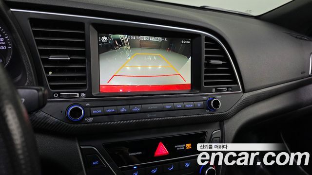 Hyundai Avante (AD) 1.6 Turbo Sport 2018 — фото 16