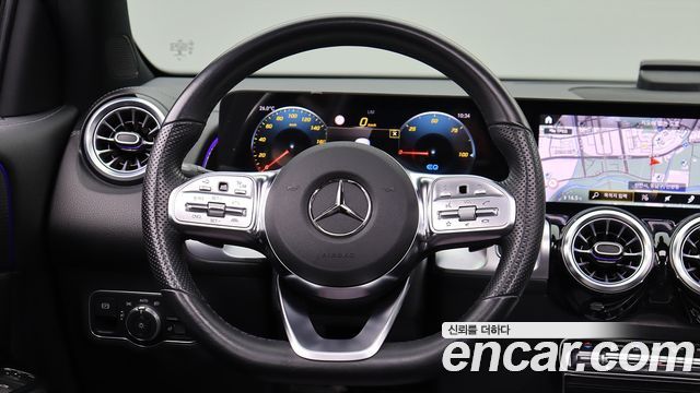 Mercedes-Benz EQB (X243) EQB300 4MATIC AMG Line 2022 — фото 4