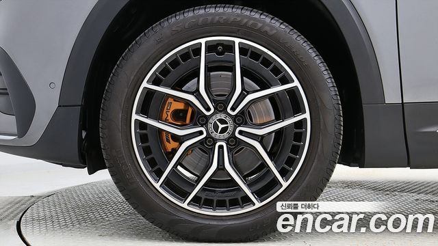 Mercedes-Benz EQB (X243) EQB300 4MATIC AMG Line 2022 — фото 5