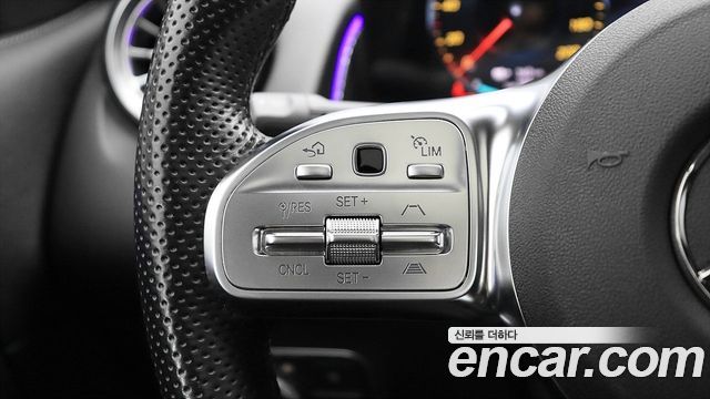 Mercedes-Benz EQB (X243) EQB300 4MATIC AMG Line 2022 — фото 8
