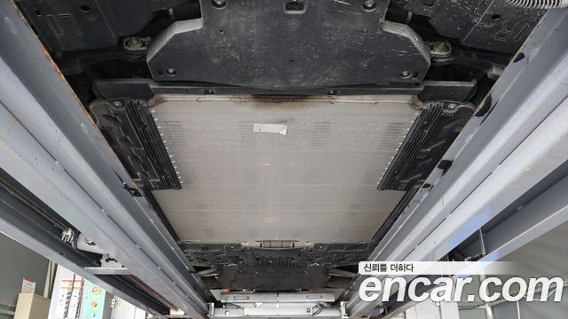 Mercedes-Benz EQB (X243) EQB300 4MATIC AMG Line 2022 — фото 22