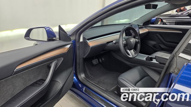 Tesla Model 3 Long Range AWD 2022 — фото 10