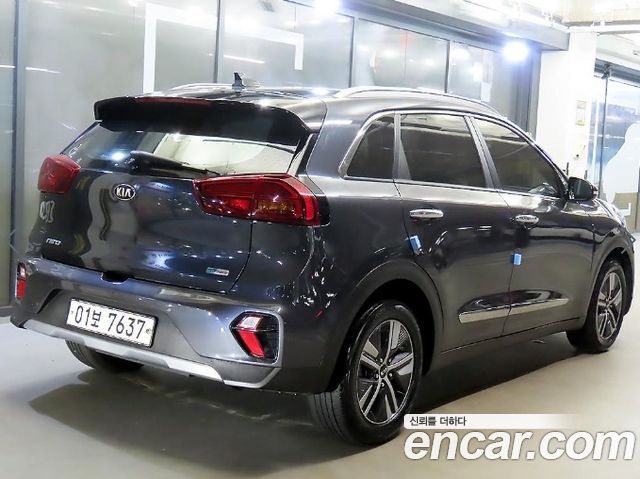 Kia Niro 1.6 HEV Prestige 2020 — фото 4