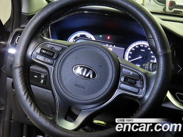 Kia Niro 1.6 HEV Prestige 2020 — фото 8