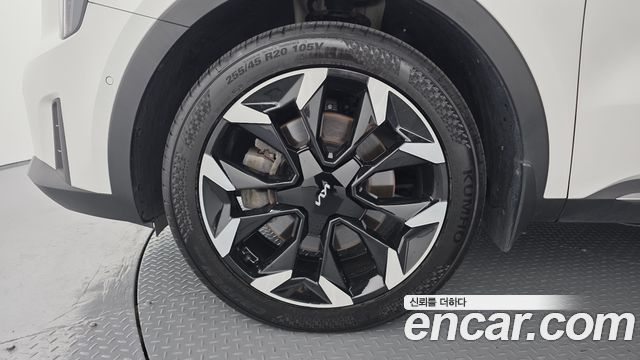 Kia Sorento (IV) Gasoline 2.5T 2WD Noblesse 2024 — фото 5