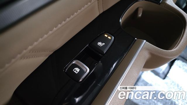 Kia Sorento (IV) Gasoline 2.5T 2WD Noblesse 2024 — фото 17