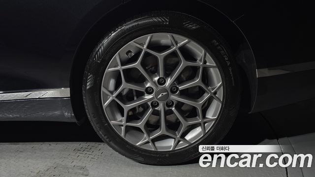 Genesis G80 (RG3) Gasoline 3.5 Turbo 2WD 2021 — фото 21