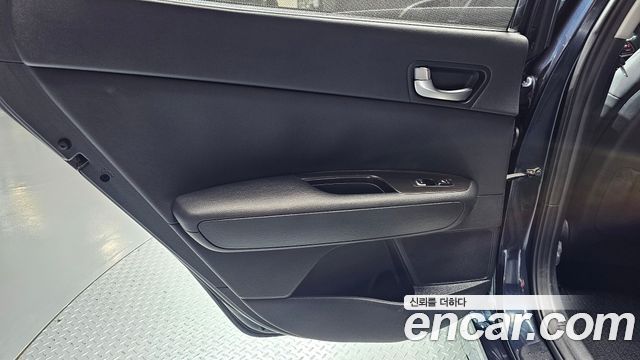 Kia K5 (II) 2.0 Intelligent 2019 — фото 25