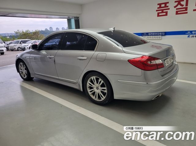 Hyundai Genesis BH 330 Luxury Standard 2012 — фото 5