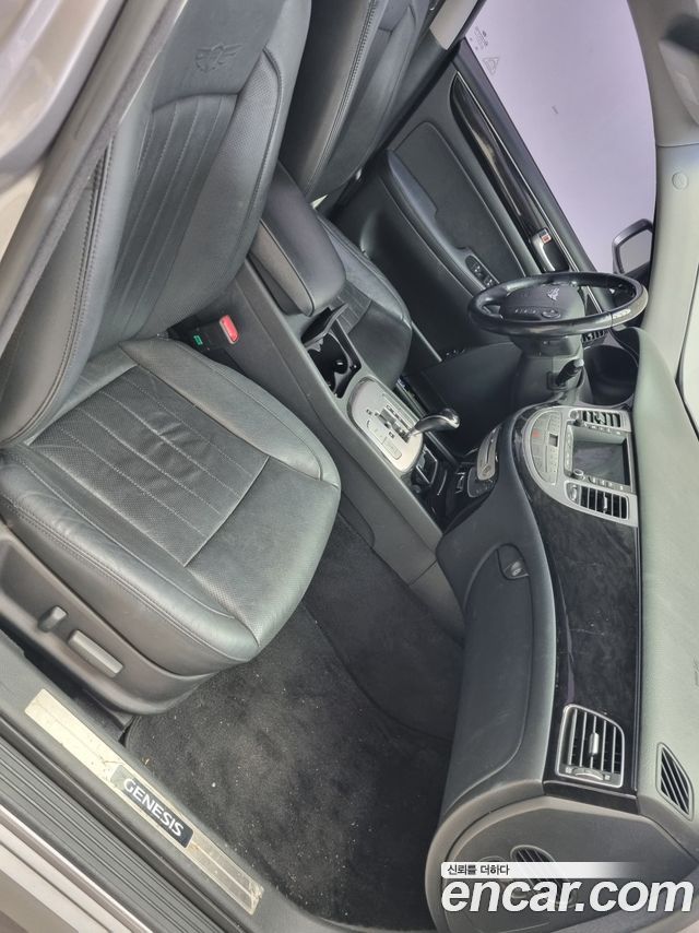 Hyundai Genesis BH 330 Luxury Standard 2012 — фото 10