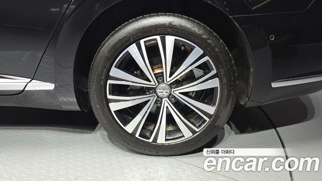 Volkswagen Arteon 2.0 TDI Premium 2019 — фото 21