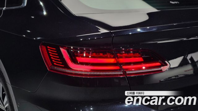 Volkswagen Arteon 2.0 TDI Premium 2019 — фото 23