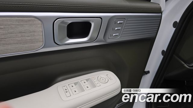 Hyundai Santa Fe (MX5) HEV 1.6 2WD Calligraphy 2025 — фото 29