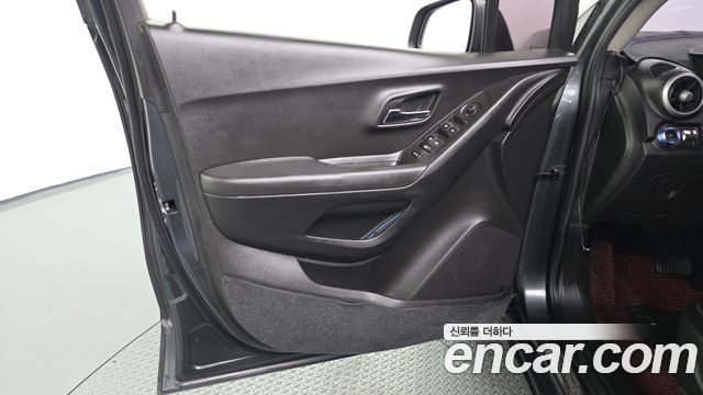 Chevrolet Trax 1.4 LT Leather Package 2016 — фото 24