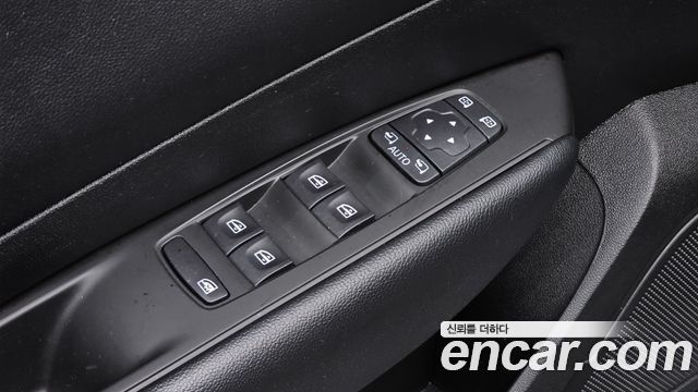 Renault Korea SM6 2.0 Prime SE 2019 — фото 27