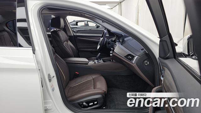 BMW 5 Series (G30) 530i Luxury Plus 2018 — фото 11