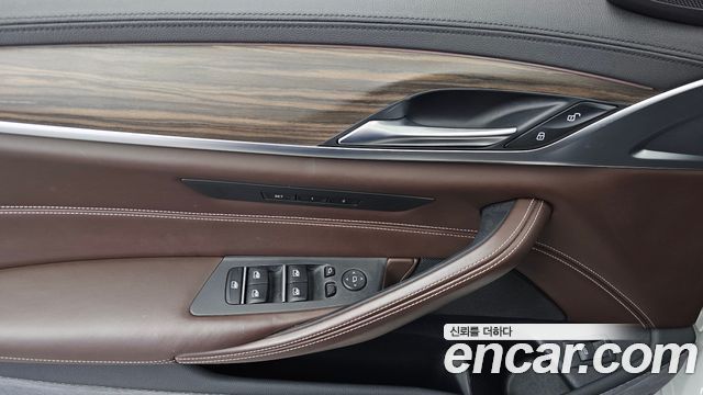 BMW 5 Series (G30) 530i Luxury Plus 2018 — фото 28