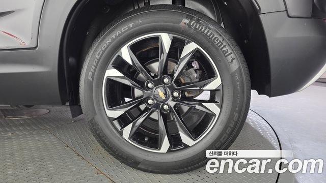Chevrolet Trailblazer 1.3 Turbo 2WD Premier 2022 — фото 21