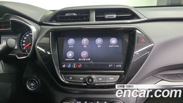 Chevrolet Trailblazer 1.3 Turbo 2WD Premier 2022 — фото 32