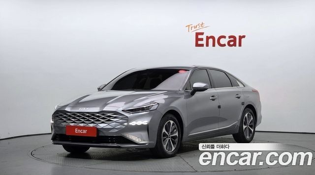 Kia K8 Hybrid Noblesse