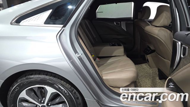 Kia K8 Hybrid Noblesse 2022 — фото 11