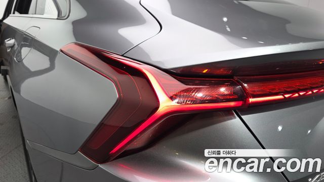 Kia K8 Hybrid Noblesse 2022 — фото 23
