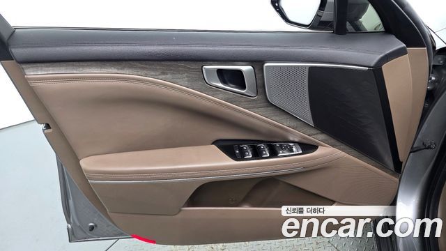 Kia K8 Hybrid Noblesse 2022 — фото 24