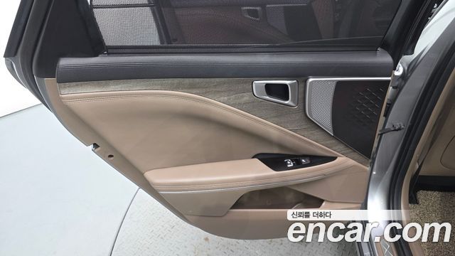 Kia K8 Hybrid Noblesse 2022 — фото 25