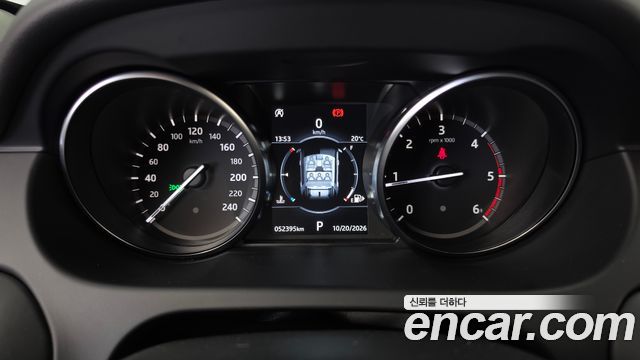 Land Rover Discovery Sport 2.0 TD4 HSE Luxury 2018 — фото 8