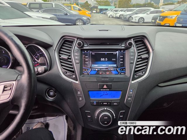 Hyundai Santa Fe (DM) Diesel(e-VGT) 2.0 2WD Exclusive 2013 — фото 16