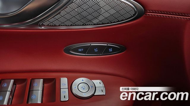Genesis GV70 2.5T Gasoline 2WD 2022 — фото 28