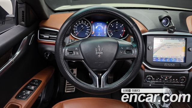 Maserati Ghibli 3.0 Diesel 3rd 2016 — фото 13
