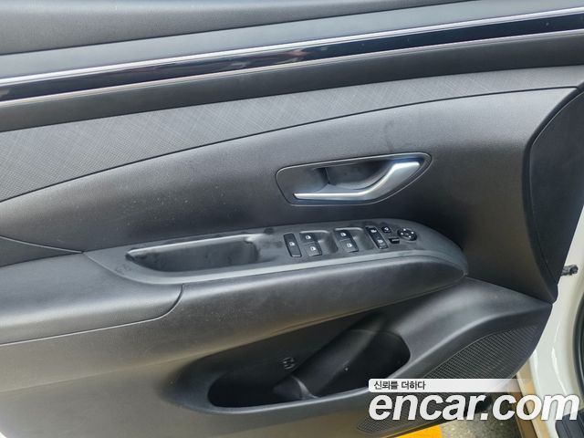 Hyundai Tucson (NX4) Diesel 2.0 2WD Premium 2023 — фото 9
