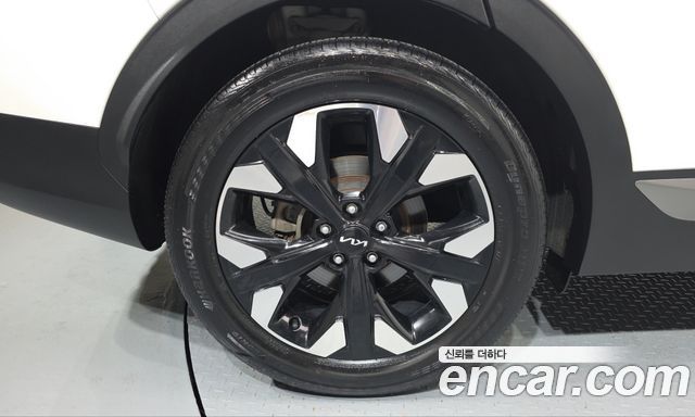 Kia Sportage (V) Gasoline 1.6 Turbo 2WD Nobleless Gravity 2023 — фото 5