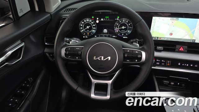 Kia Sportage (V) Gasoline 1.6 Turbo 2WD Nobleless Gravity 2023 — фото 13
