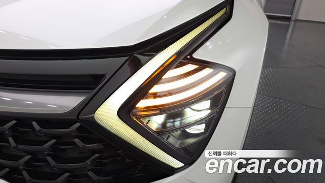 Kia Sportage (V) Gasoline 1.6 Turbo 2WD Nobleless Gravity 2023 — фото 22