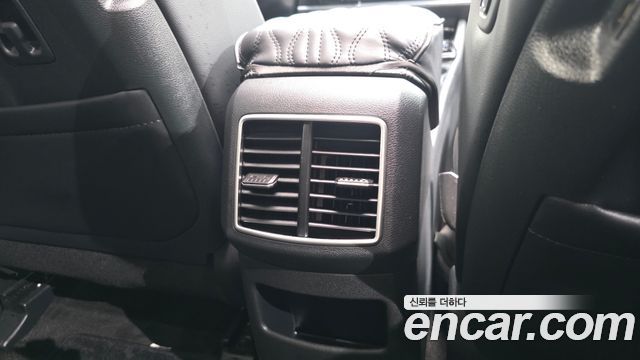 Kia Sportage (V) Gasoline 1.6 Turbo 2WD Nobleless Gravity 2023 — фото 32