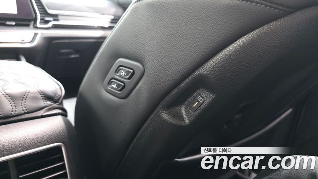 Kia Sportage (V) Gasoline 1.6 Turbo 2WD Nobleless Gravity 2023 — фото 34
