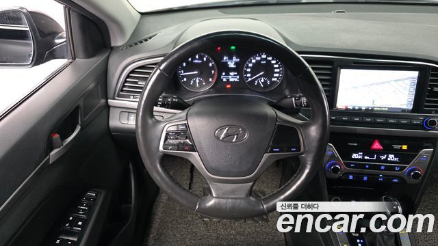 Hyundai Avante (AD) 1.6 GDI Smart 2017 — фото 13
