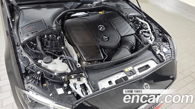 Mercedes-Benz C-Class (W206) C300 4MATIC AMG Line 2023 — фото 6