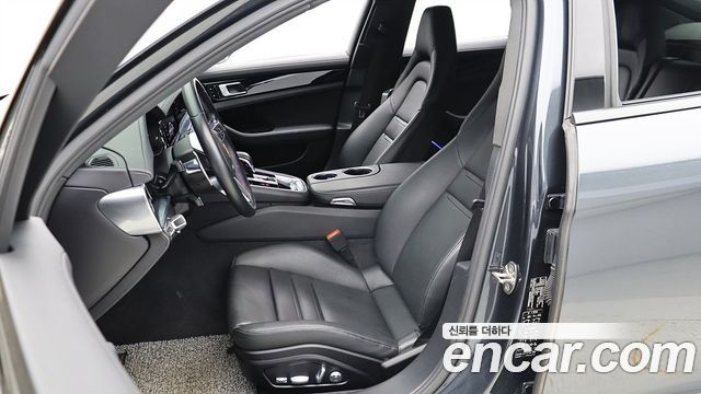 Porsche Panamera (971) 3.0 AWD 2018 — фото 15