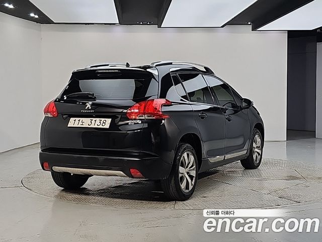 Peugeot 2008 1.6 e-HDi Feline L 2015 — фото 4